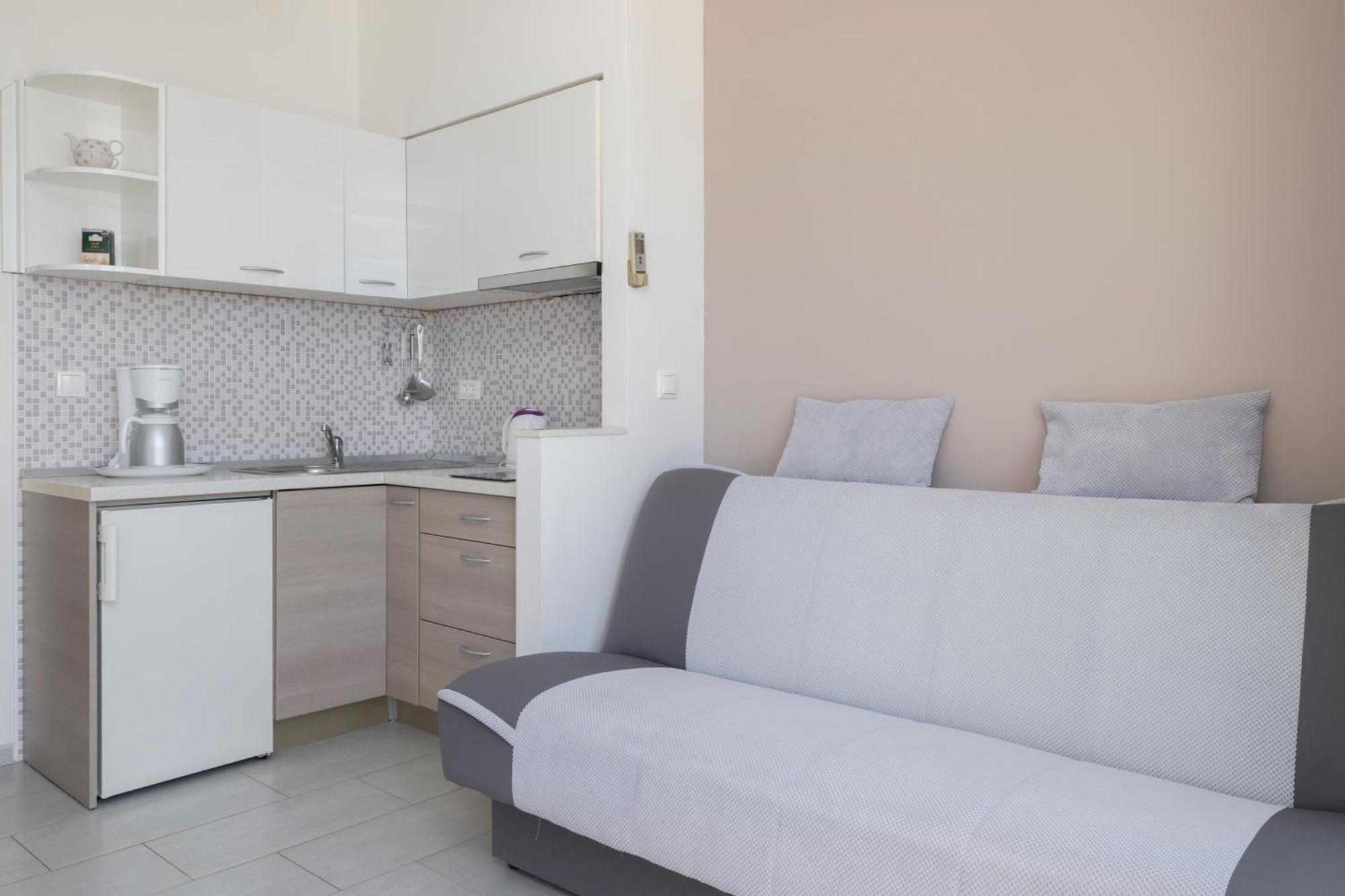 Apartmans Lale Брела Экстерьер фото